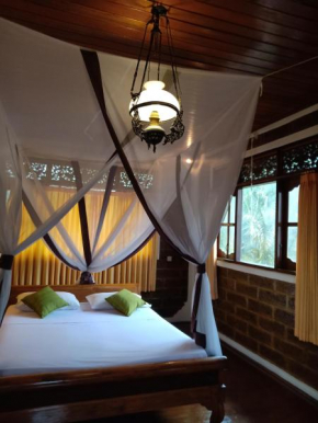 Гостиница Villa Mahalini Seminyak  Kuta